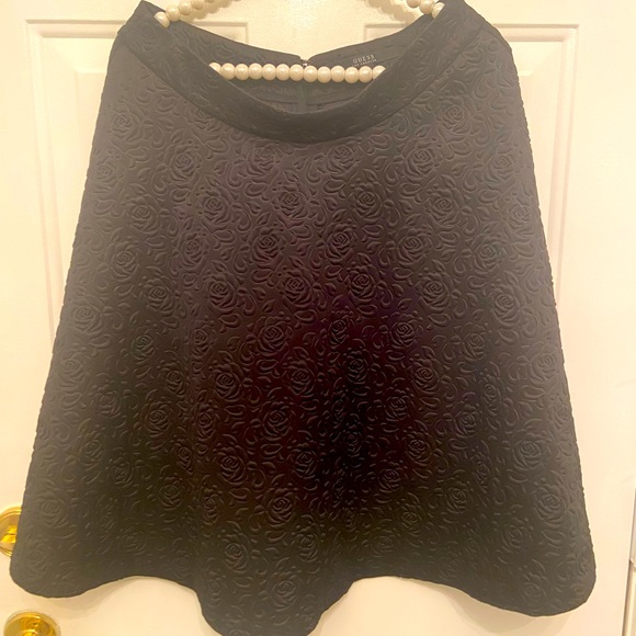 Guess Black flared Skirt By Guess LA - Picture 4 of 7